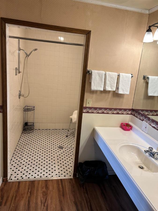 Valley Inn And Suites French Lick Ngoại thất bức ảnh